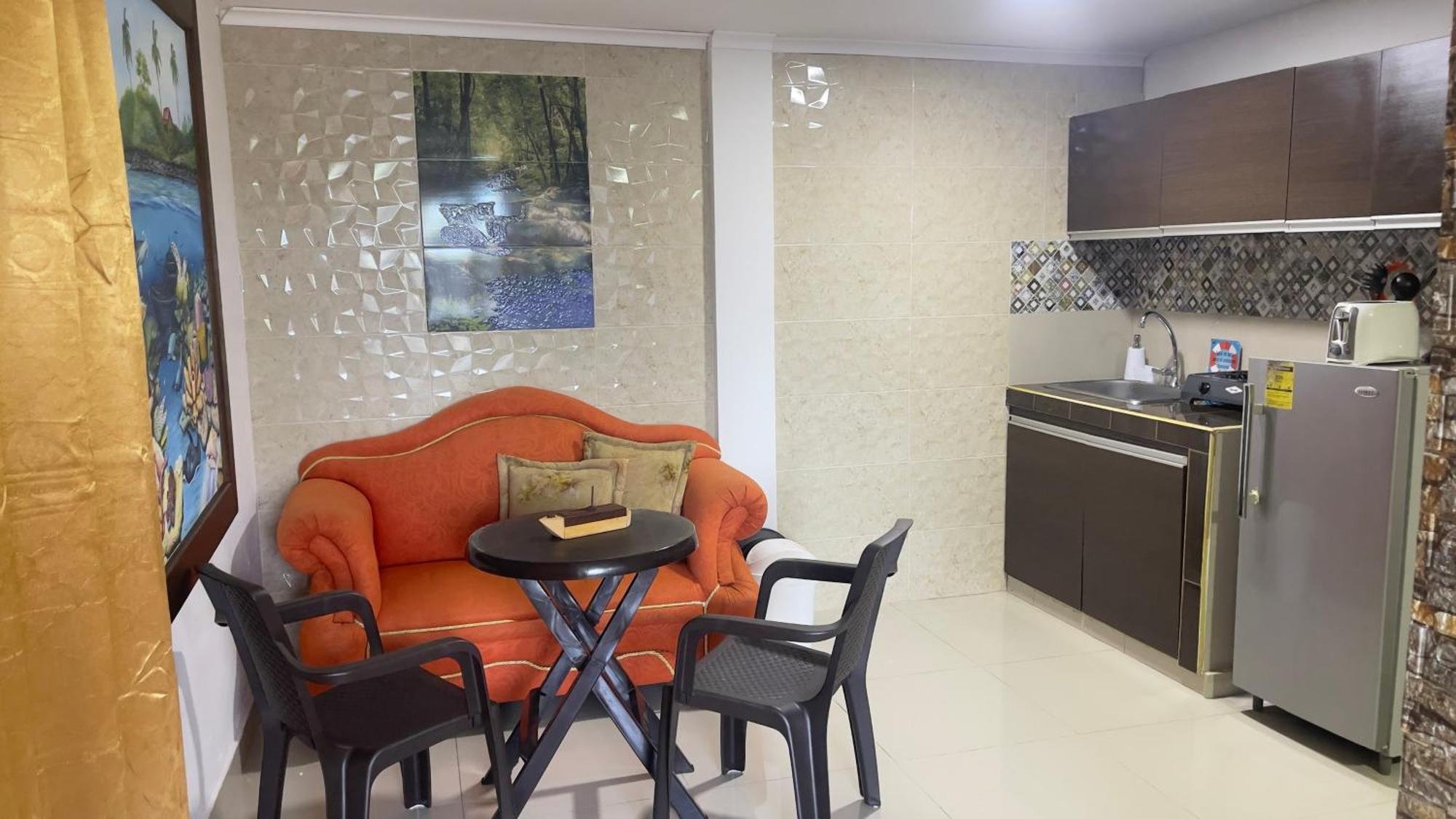 Sea Life Apartamentos En Via Principal Centro Y San Luis San Andrés المظهر الخارجي الصورة